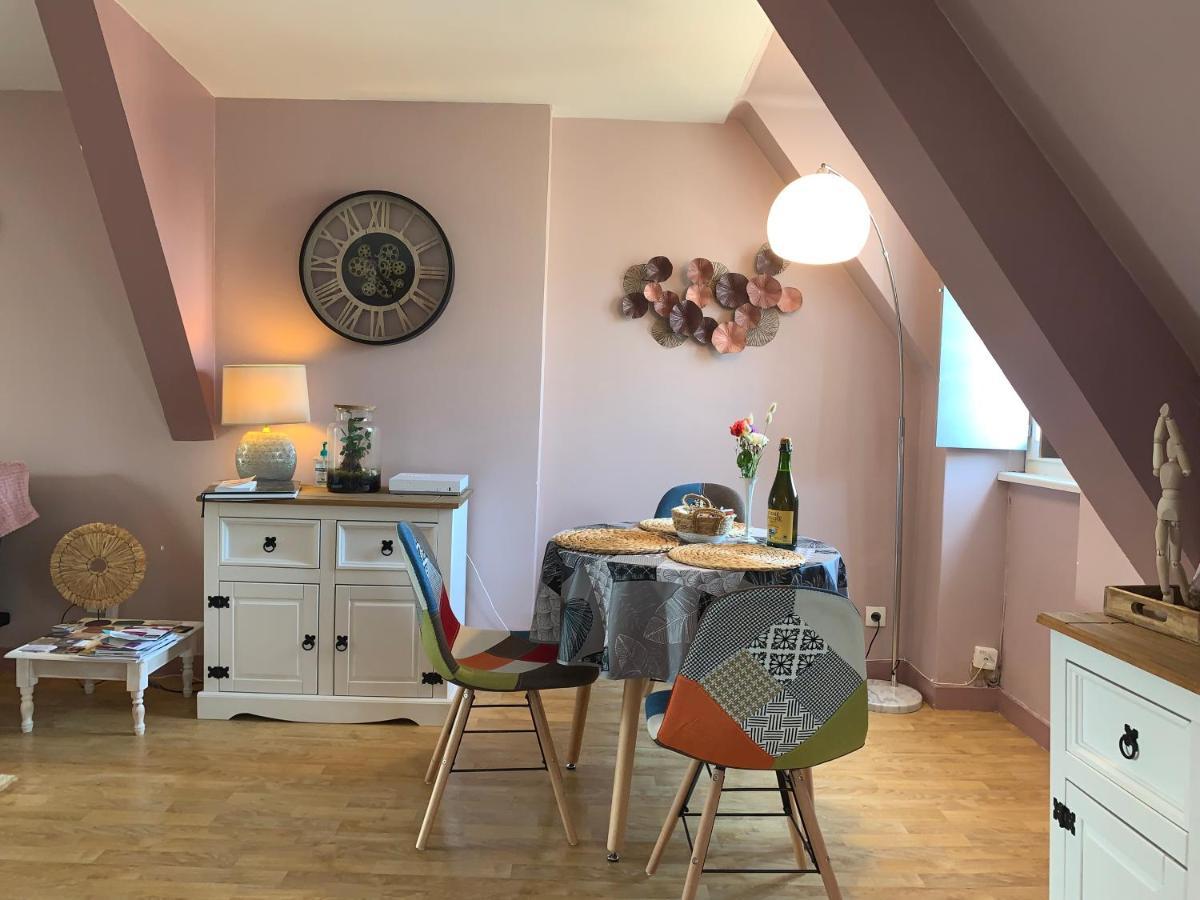 Le Grenier Studio De Charme Centre Historique Dinan Esterno foto